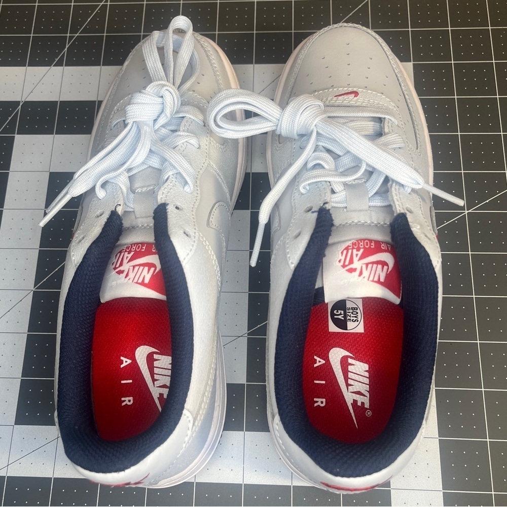 Nike AF1
Brand new
Nwot - Picture 12 of 14